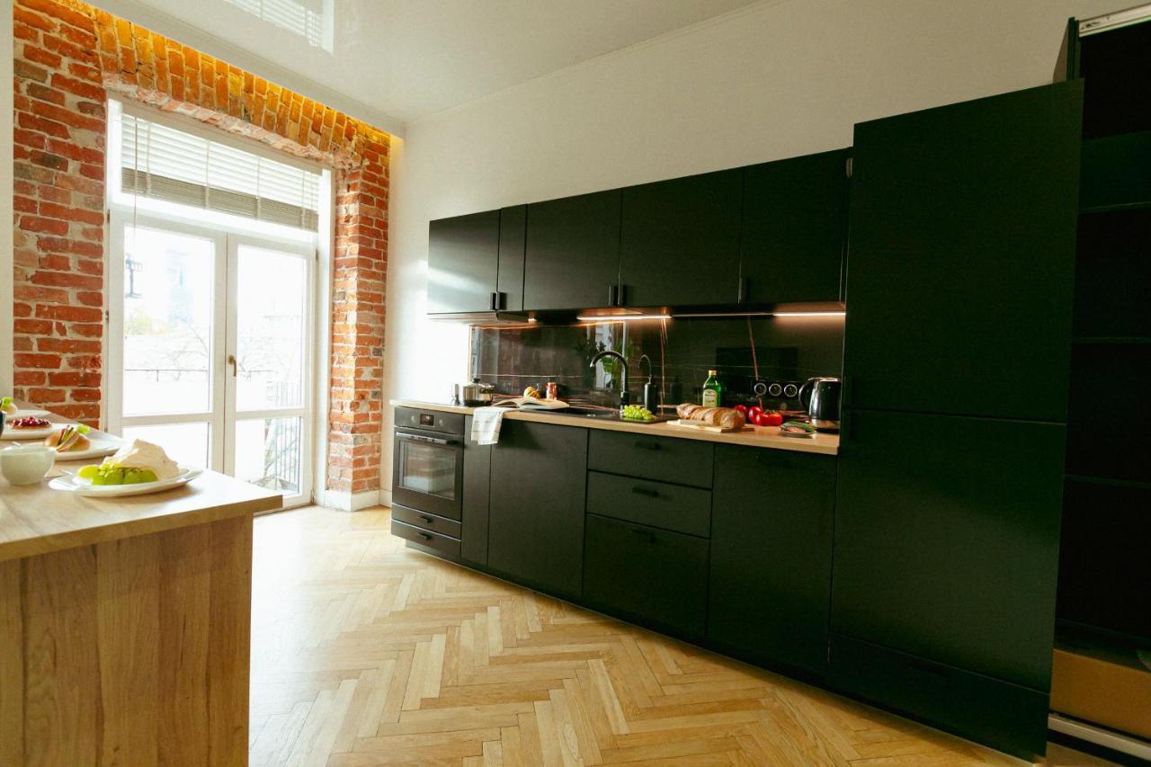Wspolna 54a - Free Parking - Dla 6 Osob - 450 Metrow Od Dworca Centralnego I Zlotych Tarasow - Better Appartement *